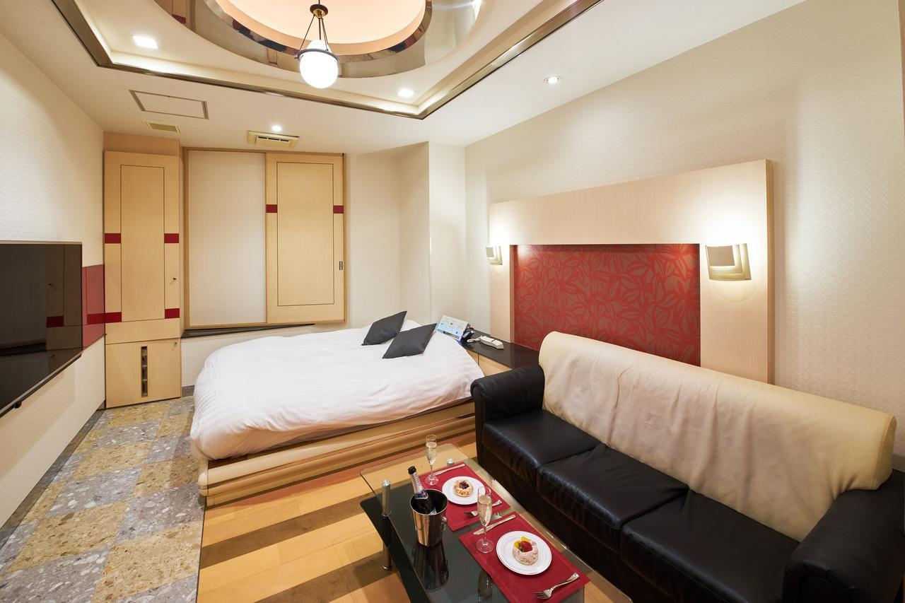 Aqua Blue (adults Only) 2* Yokosuka